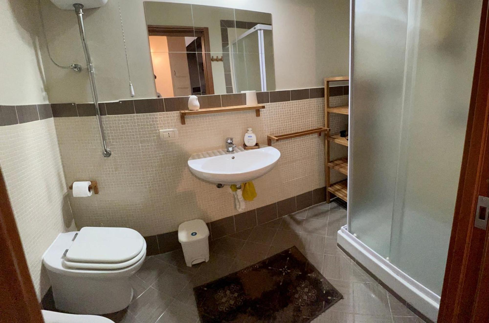 Porto Salvo Apartments - By Vacation Service Чефалу Номер фото
